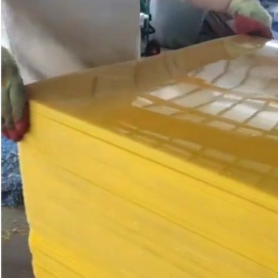Hojas sólidas de polipropileno para el transporte seguro y fiable de botellas y latas sobre palets