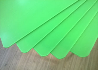 Hojas divisoras de plástico personalizables con propiedades repelentes de agua para soluciones de almacenamiento organizadas